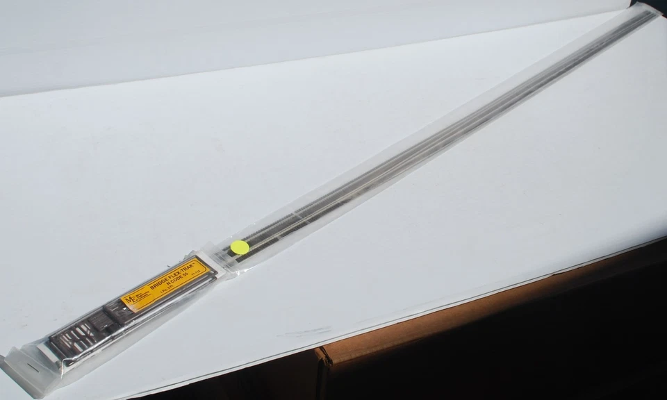 Micro Engineering. N Scale. Code 55 Bridge Track - Unweathered. As New. - Image 2 of 2