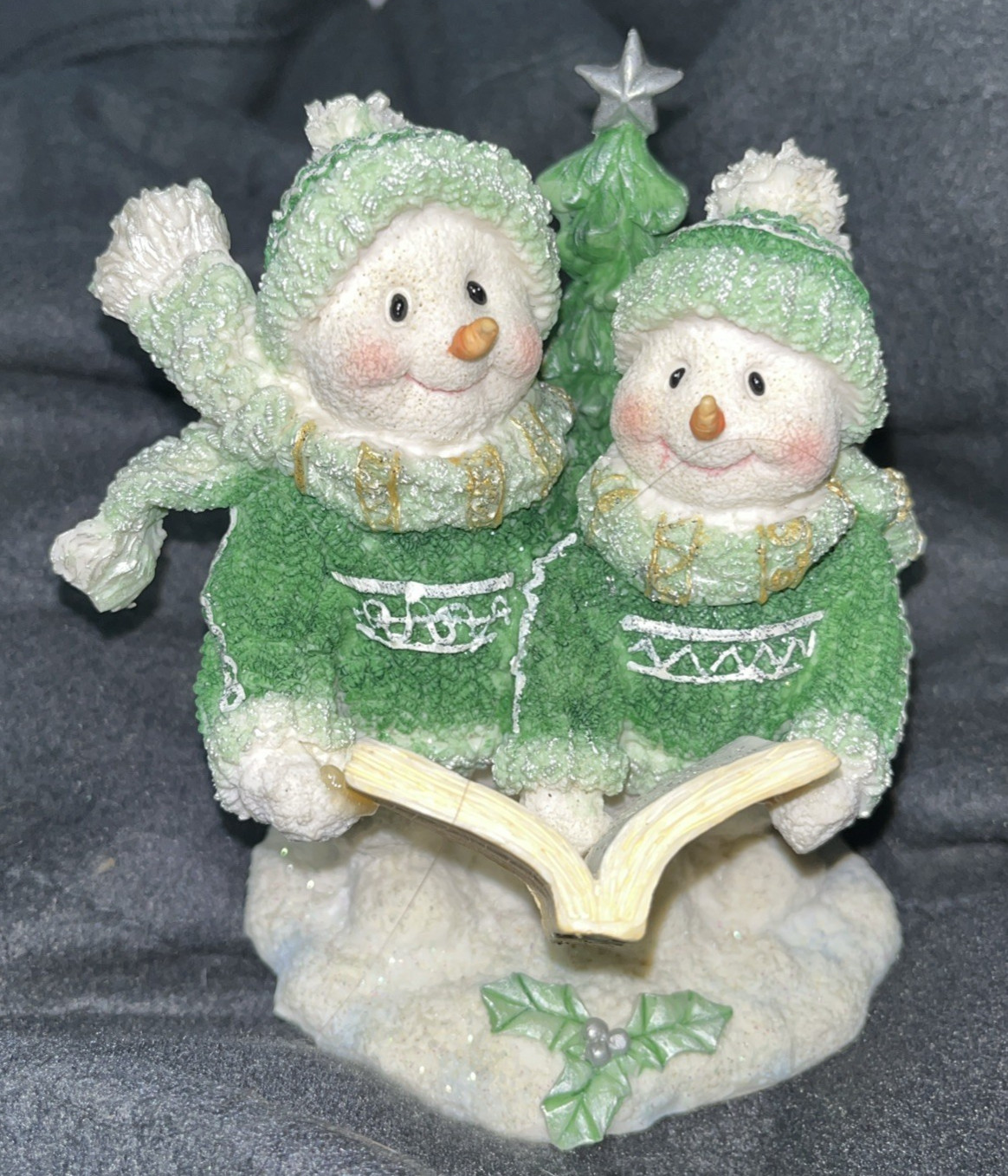 Herco 4.5” Christmas  snowman Caroling figurines