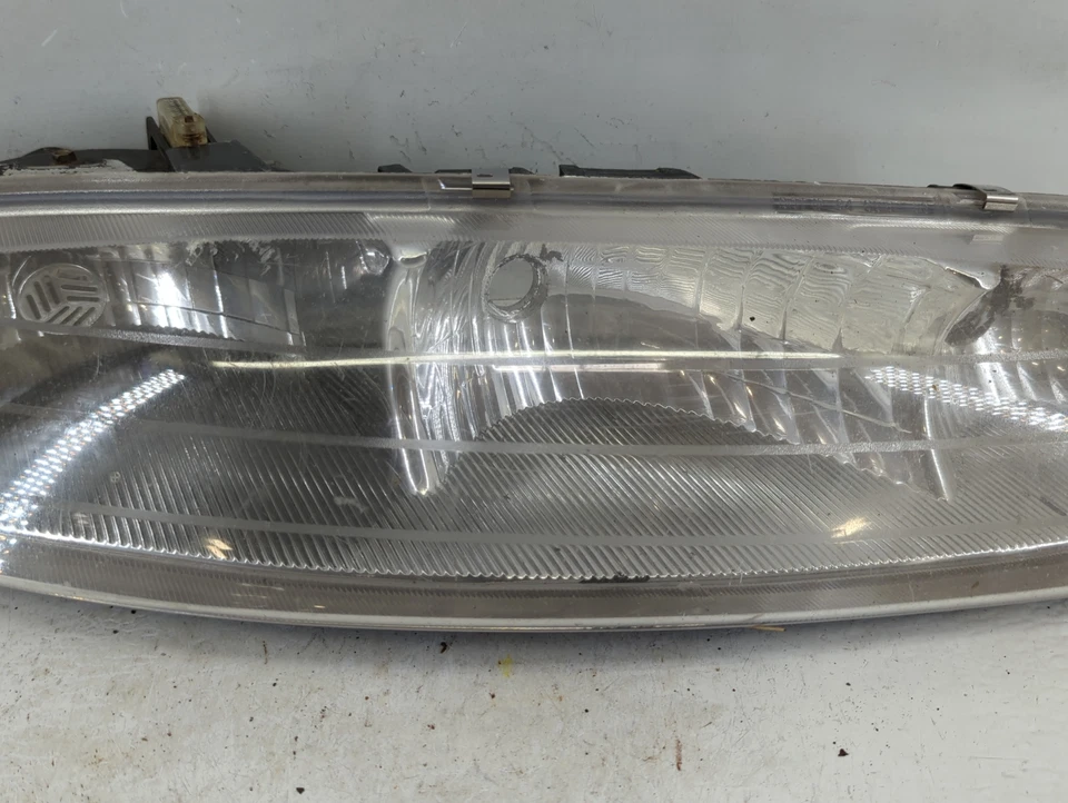 1995 - 1999 年 Oldsmobile Aurora 乘客右 Oem 头灯头灯 TLADL — 第 3/4 张图片