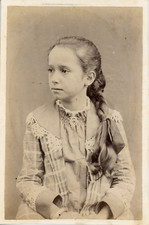 Fillette à la natte, ca.1885 Vintage albumen print Tirage albuminé  10x1