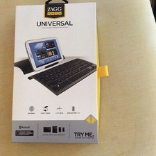 ZAGG KEYS Universal Bluetooth Keyboard Case  Stand for iPad  Samsung Tablet