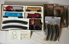 VINT. Bachmann Diesel Hustler Electric Train Set MISSING VOLTAGE SIGN w/ EXTRAS