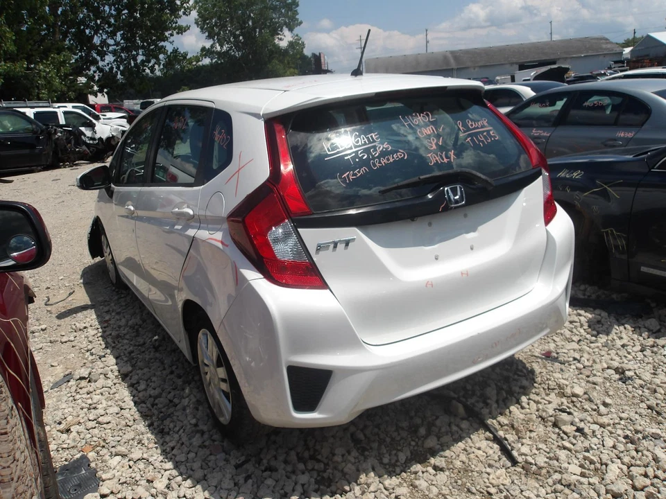 Used Front Right Fender fits: 2015 Honda Fit Front Right Grade A - Image 4 of 4