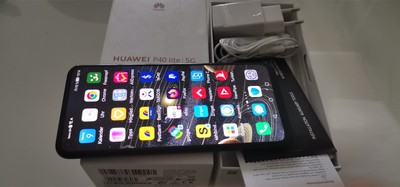 Huawei P40 lite 5G - 128 GB/6 GB neuwertig
