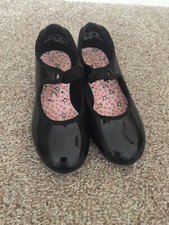 Capezio 10M Little Girls Black Tap Shoe Dance Shoes For Tap Dancing