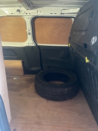 peugeot partner grip spec lwb van no vat - Picture 14 of 14