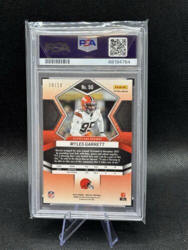 2022 Mosaic #50 Myles Garrett No Huddle Gold 10/10 PSA 8 Near Mint - Mint - Picture 2 of 2