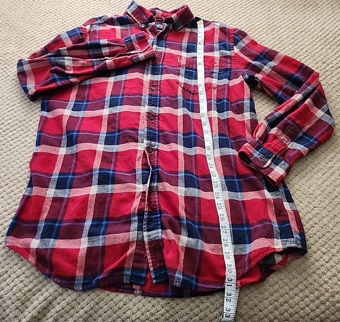 CHAPS Performance Men's Red Flannel Button Up Lon… - image 4