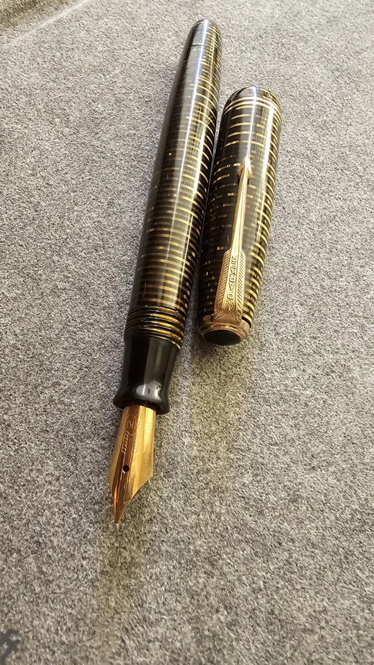 Pluma Estilográfica Parker Vacumatic De Colección, Plata Negra - EE. UU. 1940 - COMO NUEVA Foto 4 de 4