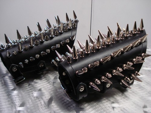 LEDER SPIKED GEMISCHTER MITTLERER HANDSCHUH. SCHWARZER TOD... (MDLG0140)... SELBSTVERBRENNUNG - Bild 5 von 10