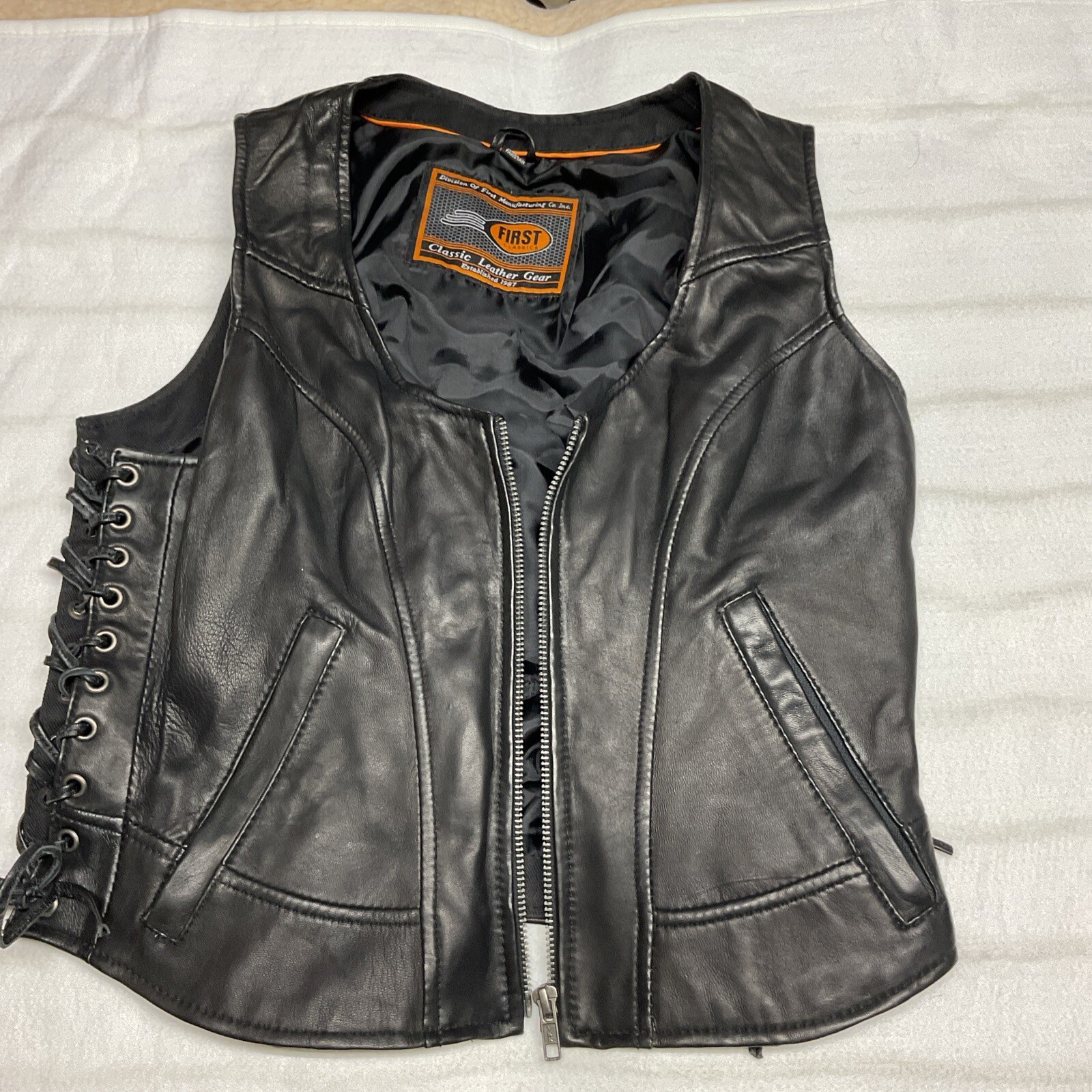 First Classics Womans Leather Gear  Motorcycle  V… - image 1