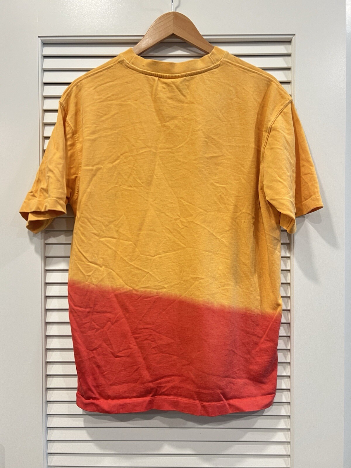 “Scotch & Soda” ガーメントダイアートワークTシャツ Orange Scotch & Soda Men's Tie Dye Organic Cotton T-Shirt in Orange