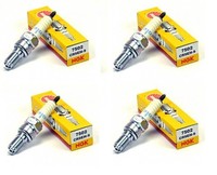 500 600 CBF / 600 Hornet 900 Cbr/Vfr /RC30 /Cbr Xx - 4 Kerzen NGK CR9