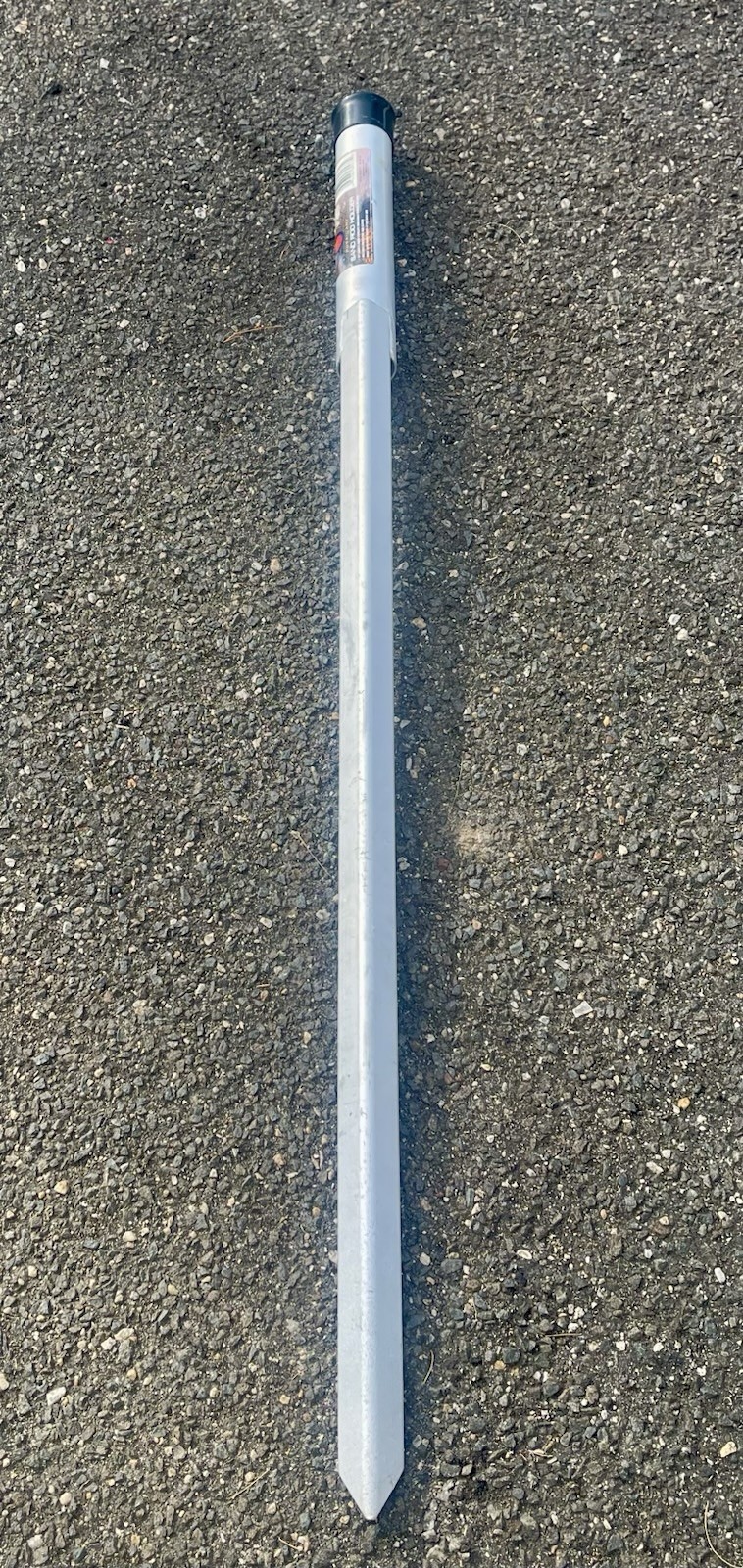 HURRICANE 44&rdquo; ALUMINUM SAND FISHING ROD HOLDER-PROTECTIVE 