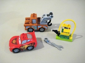 Lego Duplo 10600 Disney Cars Classic Race Set Complete