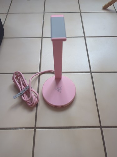 Razer Base Station  Chroma V2 Pink Headset Stand USB Hub