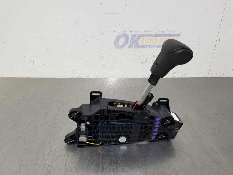 GMC CANYON 17 2017 transmisión automática conjunto de palanca de cambios Foto 2 de 4