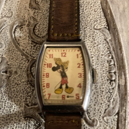 Vintage Mickey Mouse Watch,Walt Disney Productions-Parts/Repair - Picture 2 of 8