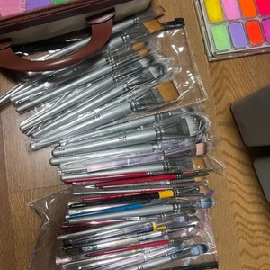 Holbein Gouache & Lucet Acrylic Paint Set 21 Colors Fluorescent Palette