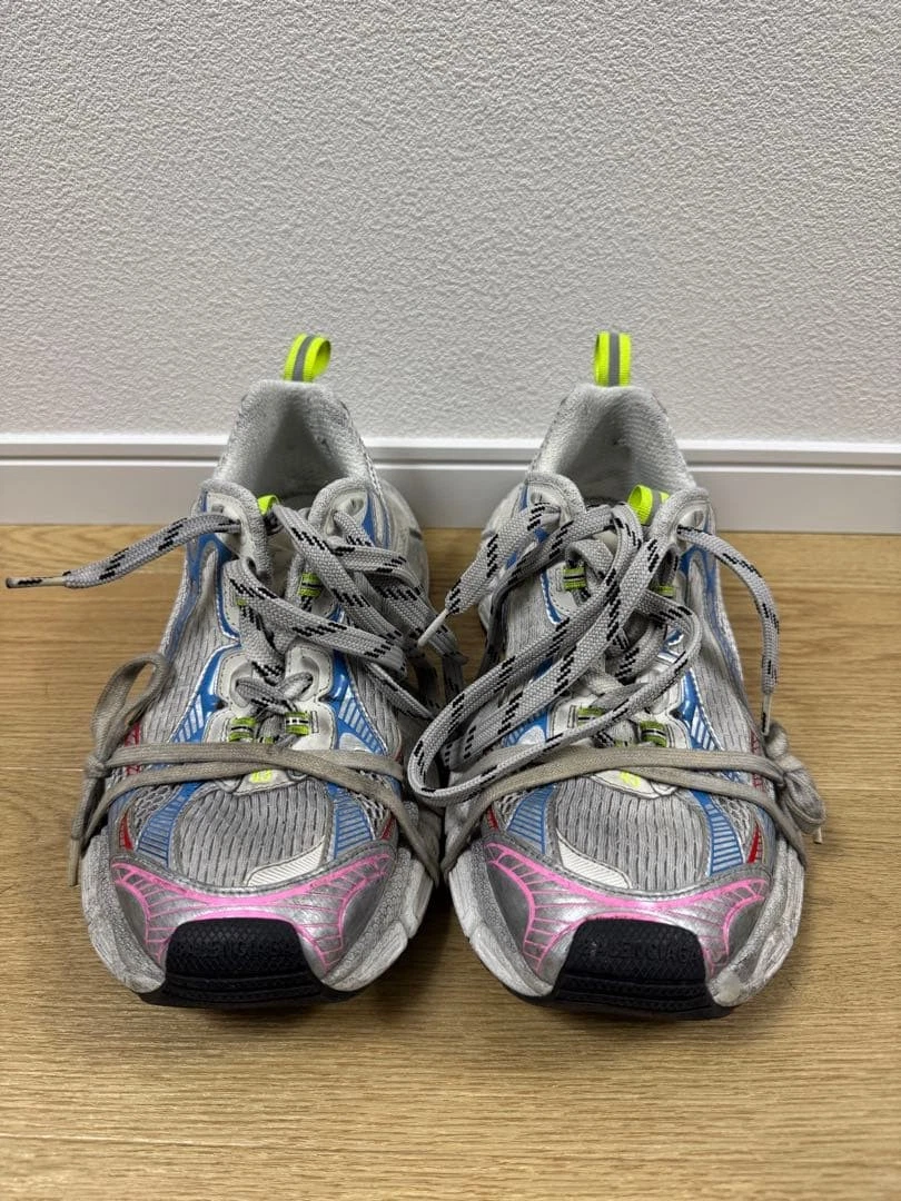 Balenciaga — Men 10.5US Balenciaga 3Xl 43