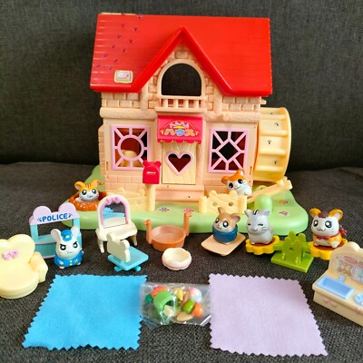 Tottoko Hamtaro Ham Ham House with Figure Collection Japan