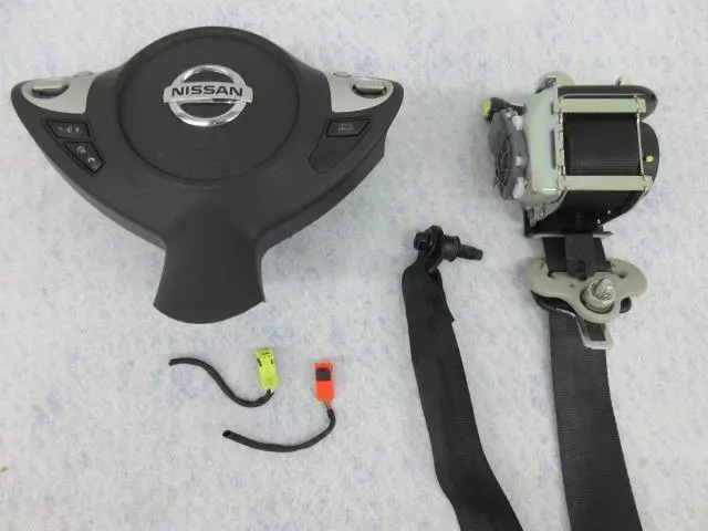 NISSAN juke 2011 2012 2013 2016 2017 OEM left SEAT BELT steering