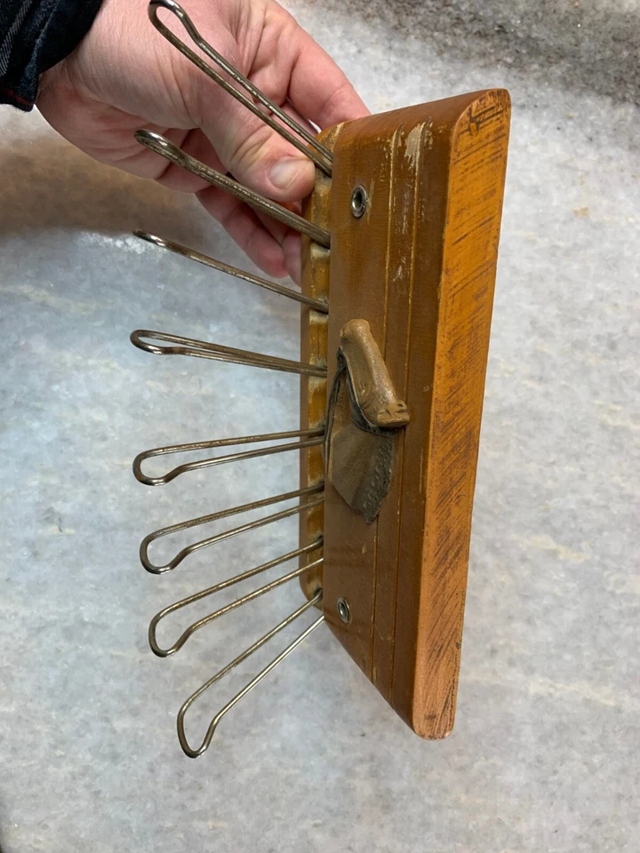 Antique 1930s Art Deco South-Western Western Wooden Tie Rack/Holder/Hanger Horse - Image 3 of 4