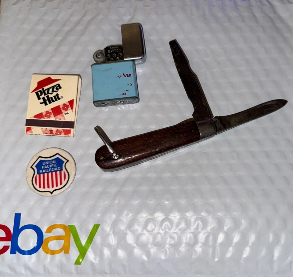 Vintage Kutmaster Pocketknife Lighter Union Pacific Pin Pizza Hut Matches Set x4 - Image 4 of 4