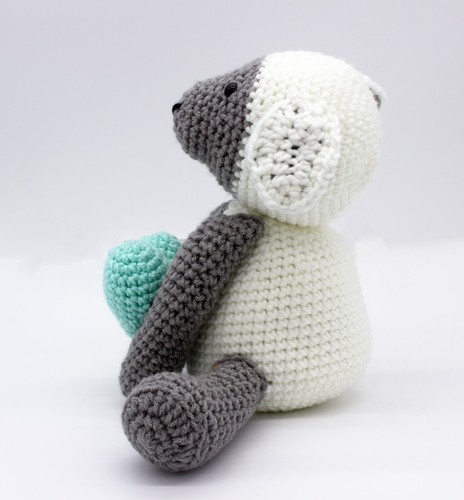 Crocheted Lamb w/Heart Plush Stuffed Animal Handmade Unique Design BRAND NEW - Picture 7 of 10