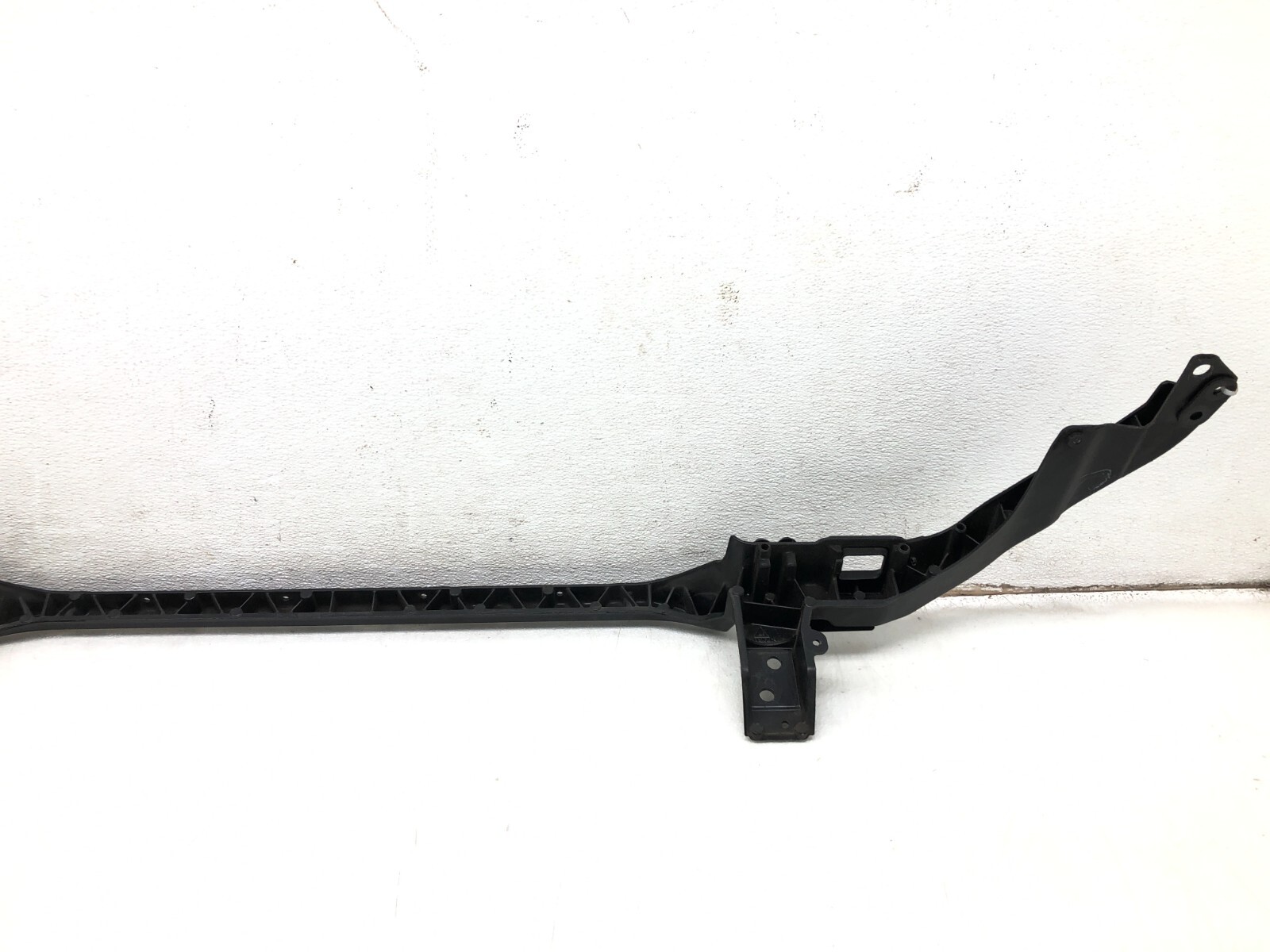 2016 2017 Jaguar XE Front Radiator Support Upper Bar OEM for sale 