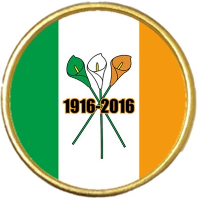 Ostern Aufstieg Irland goldfarbenes rundes Abzeichen und Samtbeutel