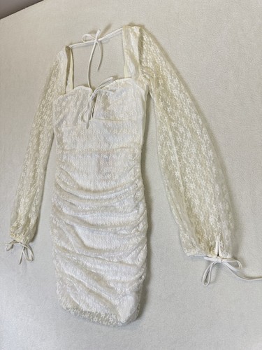 Tiger Mist Moana Bodycon Lace Dress Womens Size Medium White Sheer Sleeves BNWT - Picture 3 of 18