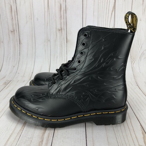 Dr Martens 1460 Flames Emboss Polished Boots Black Smooth Leather Size Y6/W7 - Picture 4 of 11