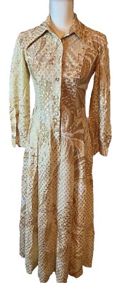 Vintage 70s Nancy Greer Classycore Gold Lame Party Hostess Dagger Collar Dress | eBay Vintage 70s Nancy Greer Classycore Gold Lame Party Hostess Dagger Collar Dress | eBay