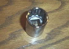 A CRAFTSMAN 12 POINT 1/2 DRIVE METRIC CHOOSE SIZE SOCKETS 9 thru 36 MM CHROME