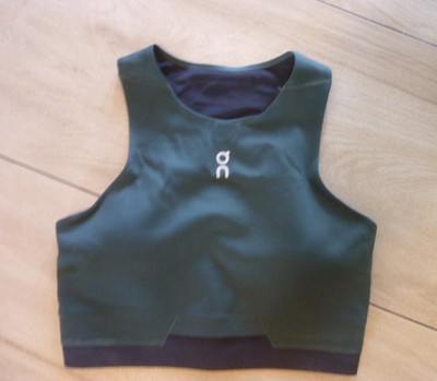 Damen Sport BH Fitness Top BH On Run On Clouds Gr. S Top zustand!