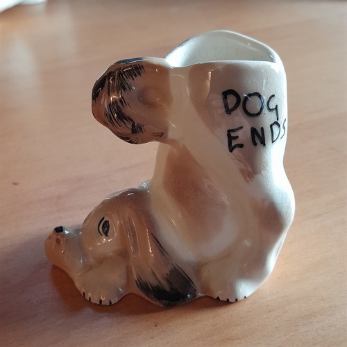 Vintage Dog Ends Novelty Ashtray Ceramic Kitsch Smoking Paraphernalia - Picture 1 of 6