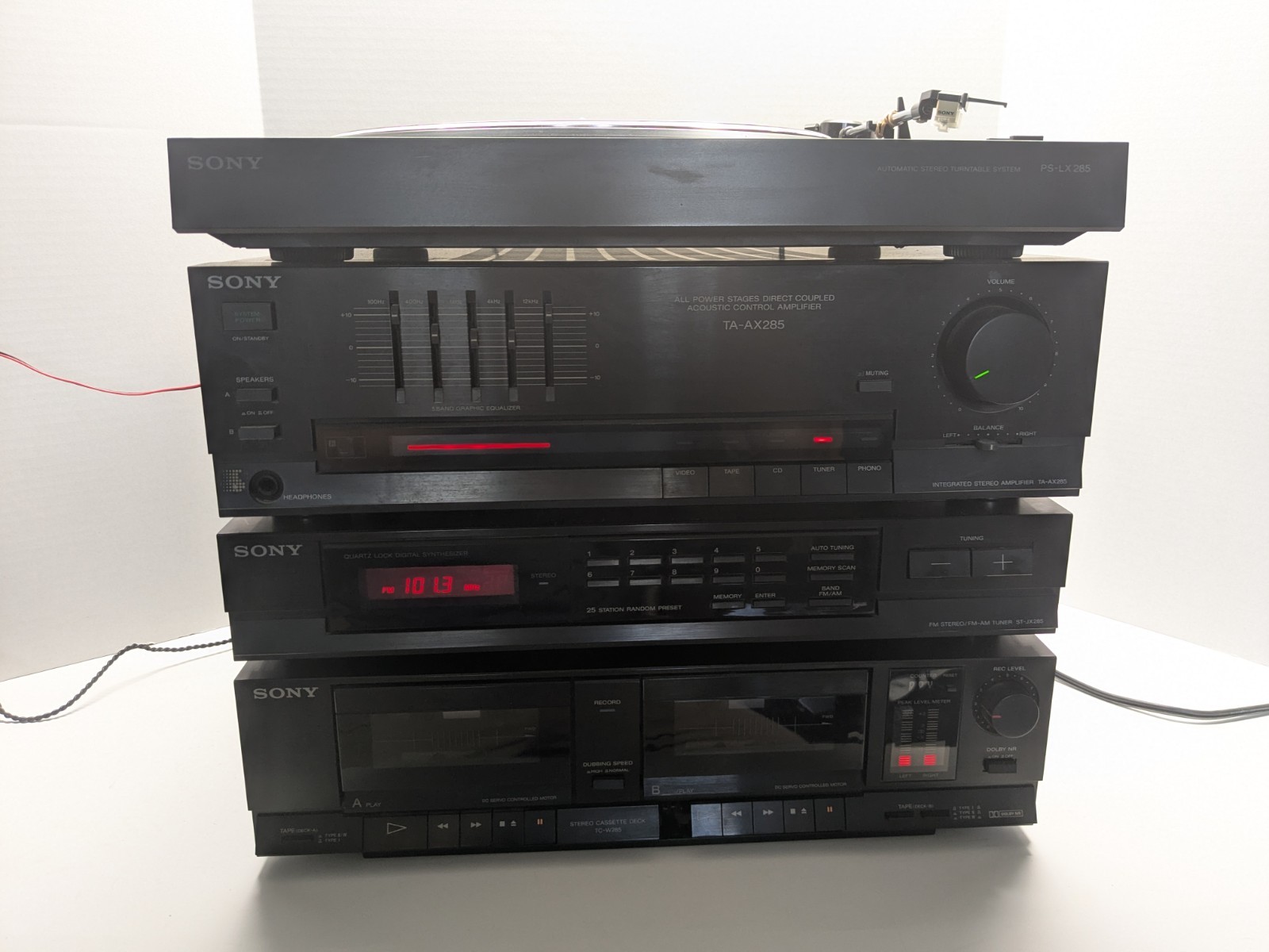 SonySystem SEN-280-Stereo Center, Remote included. Read Description