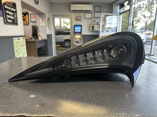 McLaren 600LT 2018-2021 Left Headlight P/N 13AB726RP Photo - $3,949