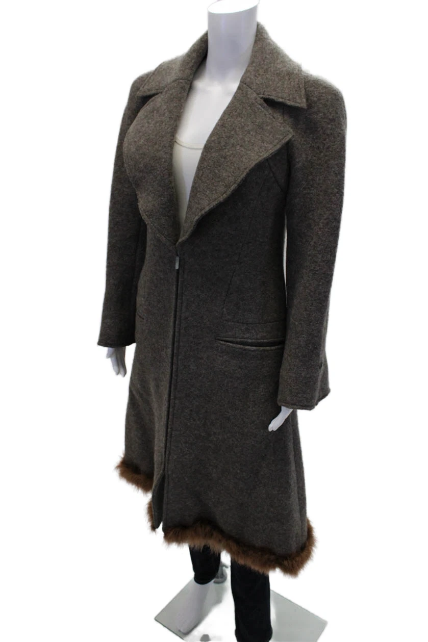 Cappotto Chanel Boutique donna zip frontale intagliato risvolto bordo piuma marrone FR 38