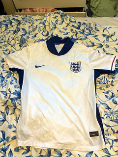 Nike England Home Shirt Dri FIT White Short Sleeve Adult Size L