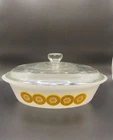 VTG Glasbake J-235 Milk Glass Gold Daisy Medallion 1Qt Oval Casserole Dish w/Lid