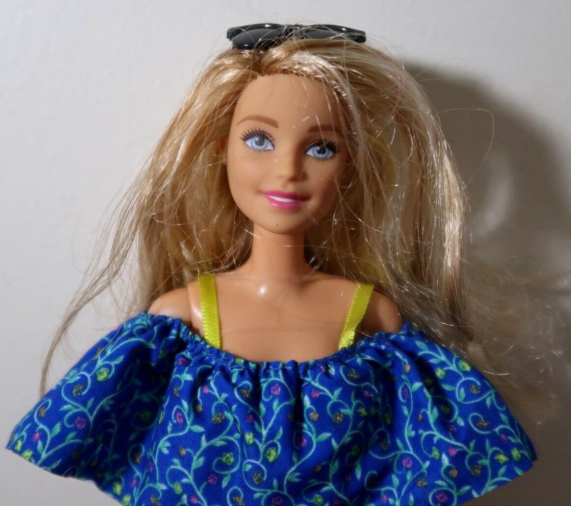 Mattel 2000's Barbie Doll Wearing Blue Outfit | eBay Mattel 2000's Barbie Doll Wearing Blue Outfit | eBay