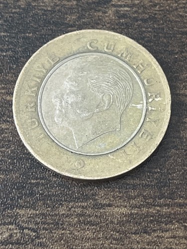 2015 Turkey 1 Lirasi Bi-Metallic Actual Coin TK6136* - Picture 3 of 3
