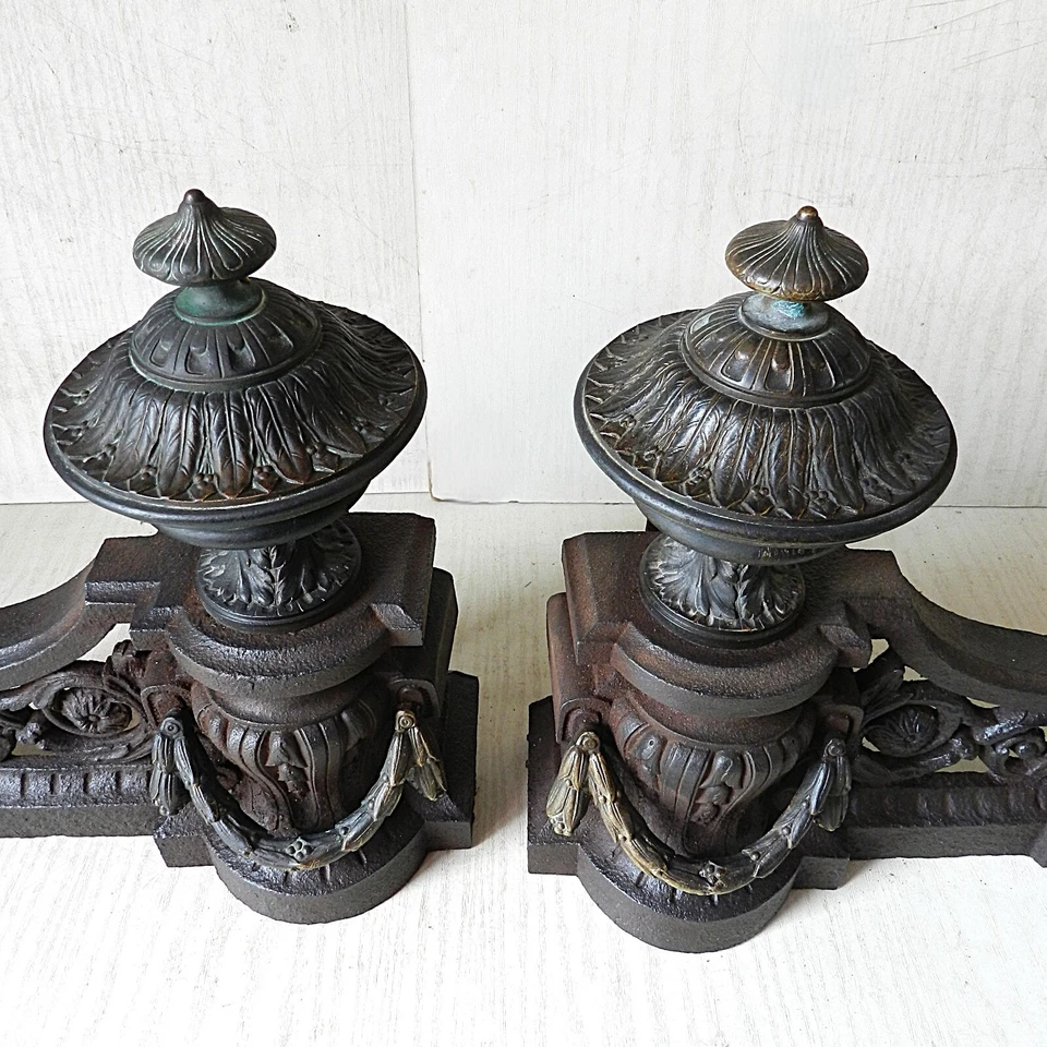 Paire de Chenets  Style Louis XVI Bronze & Fonte XIXe *Devant de Cheminée Ancien - Photo 3/4