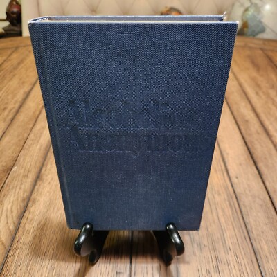 Alcoholics Anonymous Third Edition AA Blue Vtg. 1976? Hardcover