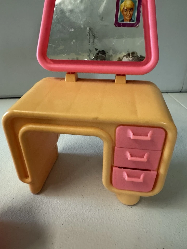 Vintage Barbie  Dream House Furniture Vanity Mirror Dresser - Image 2 of 4