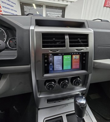Carplay For Jeep Cherokee 2008-2011 Android15 32G Touch Screen Radio Head Unit