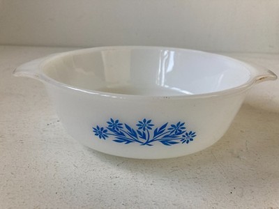Anchor Hocking Fire King Blue Corn Flowers 1 Quart Milk Glass Casserole 7'' Oval