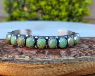 Navajo Handmade Sterling Silver green Turquoise Bracelet Signed :F 15 stones - Image 1 of 4